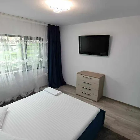 De Lux Langa Mare Si Port Turistic Mangalia, 2 Decomandate La Parter, Parcare Gratuita, Se Inchiriaza In Scop Turistic Tot Timpul Anului Apartment *