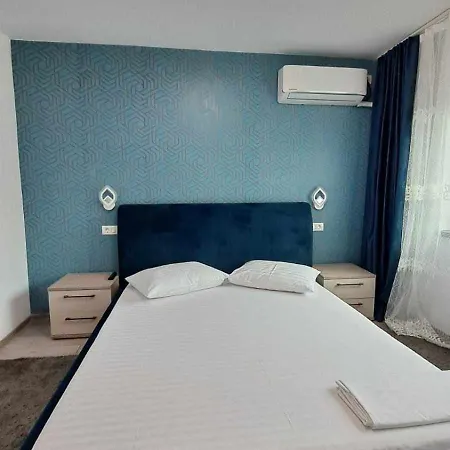 De Lux Langa Mare Si Port Turistic Mangalia, 2 Decomandate La Parter, Parcare Gratuita, Se Inchiriaza In Scop Turistic Tot Timpul Anului Apartment *